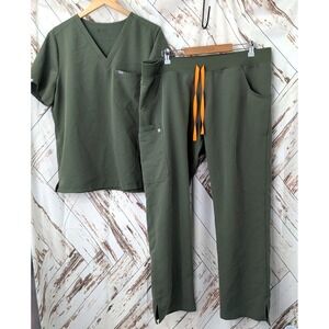 Figs Kade Cargo Scrub Pants & Catarina Scrub Top in Moss Green
